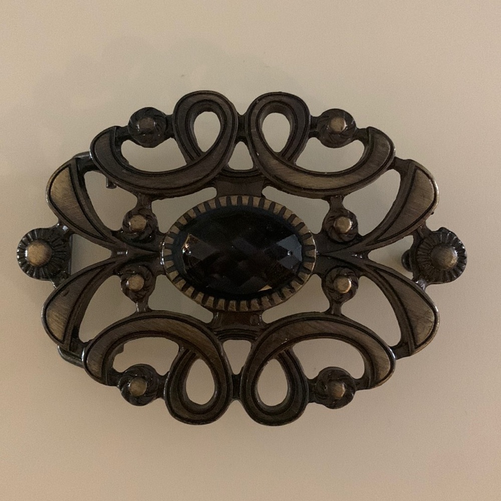 Black stone belt buckle